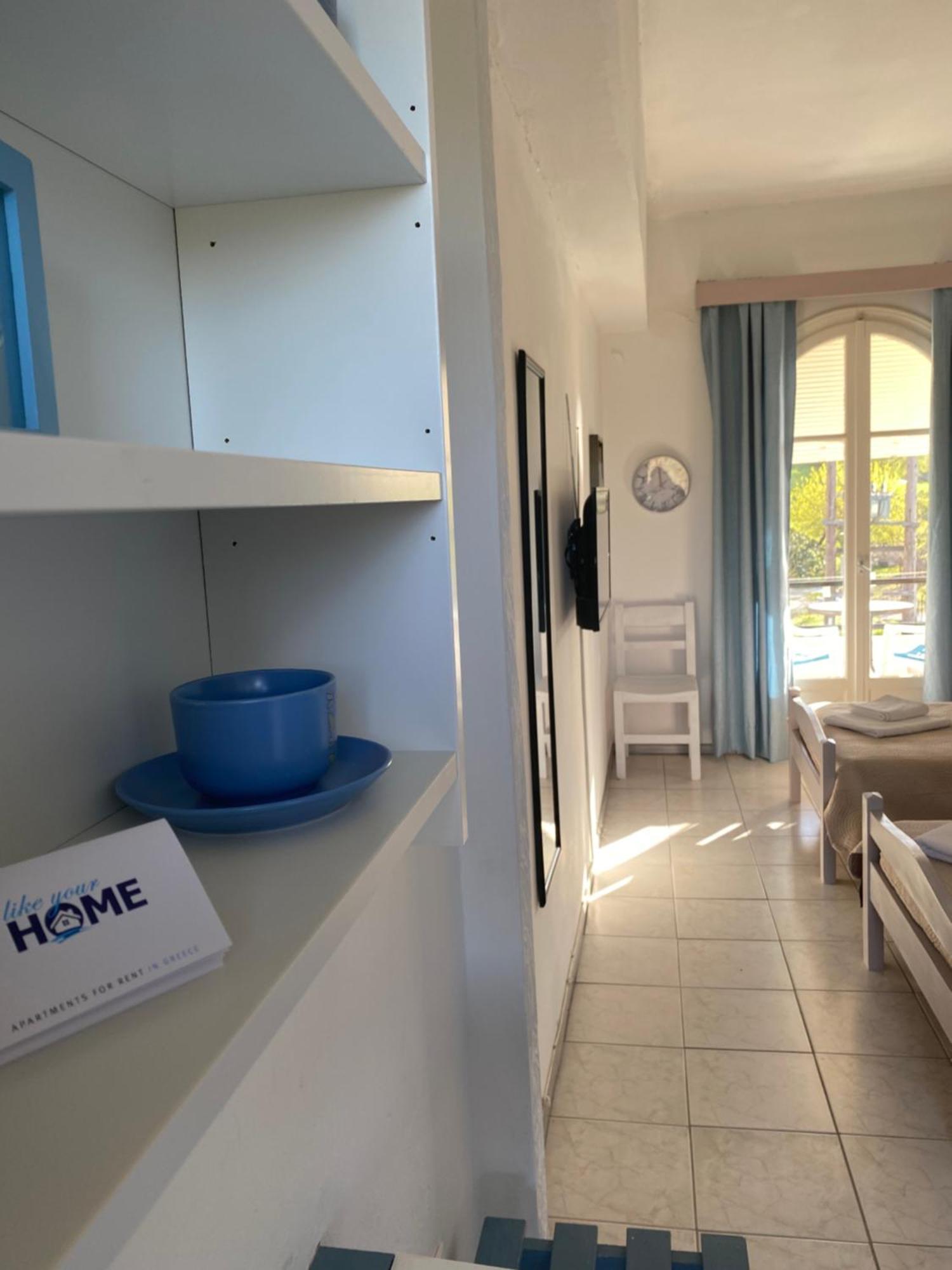 Navy Apartment With Mountain View &Private Parking Vátos エクステリア 写真
